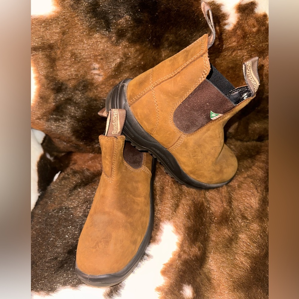 Cap boots waterproof 5 star rating sell all around the world